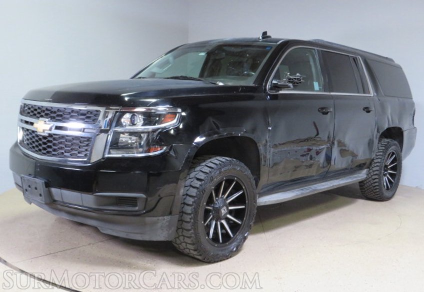 2015 Chevrolet Suburban - Image 4