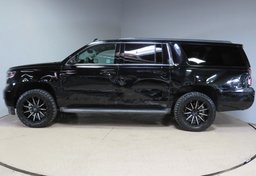 2015 Chevrolet Suburban - Image 9