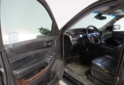 2015 Chevrolet Suburban - Image 19