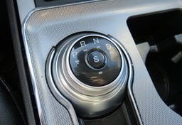 2021 Ford Edge - Image 38