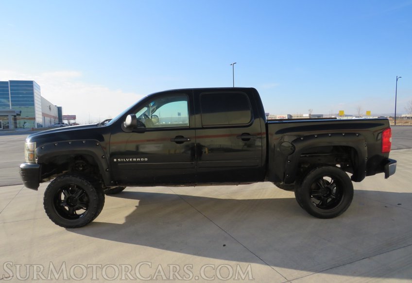 2007 Chevrolet Silverado 1500 - Image 10