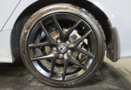 2024 Honda Civic - Image 17