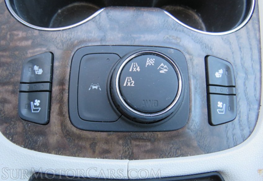 2020 GMC Acadia - Image 48