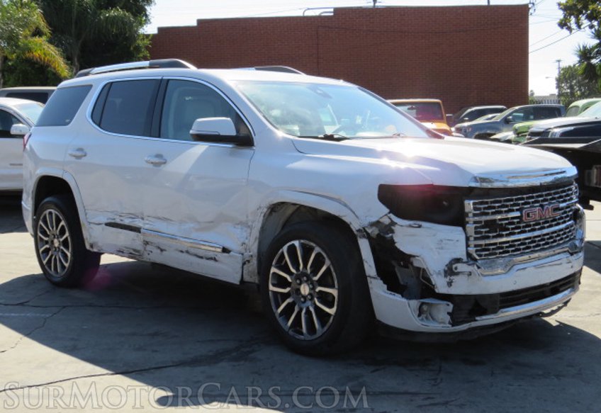 2020 GMC Acadia - Image 4