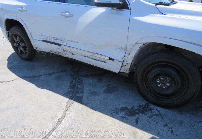 2020 GMC Acadia - Image 17