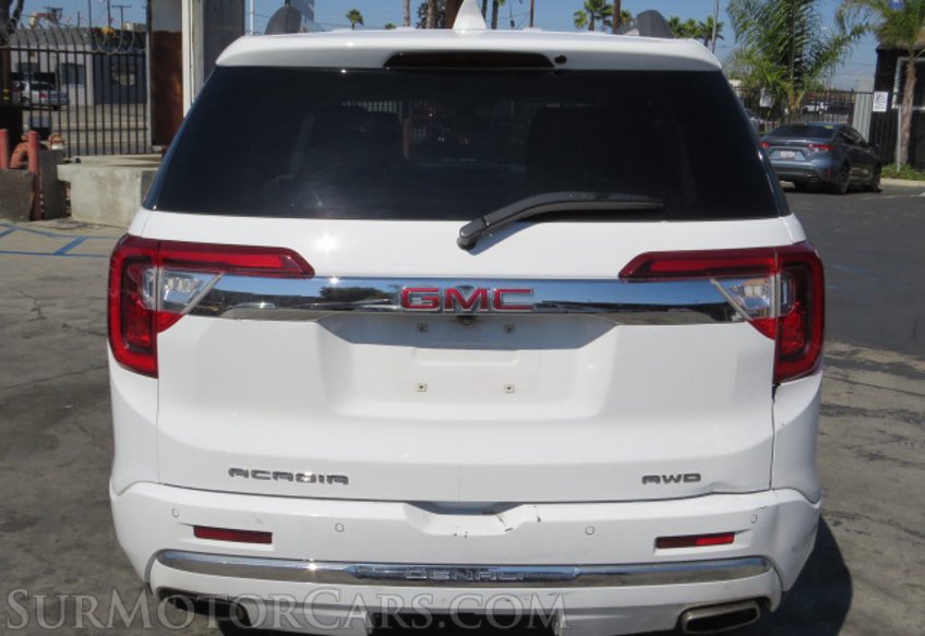 2020 GMC Acadia - Image 10