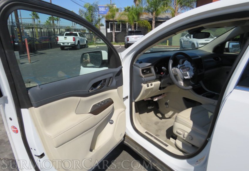 2020 GMC Acadia - Image 22