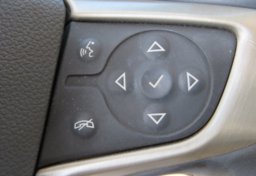 2020 GMC Acadia - Image 39