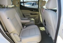 2020 GMC Acadia - Image 31