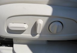 2020 GMC Acadia - Image 53