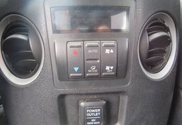 2015 Honda Pilot - Image 38