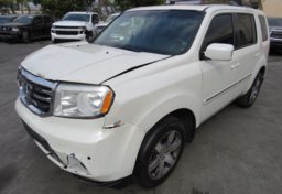 2015 Honda Pilot - Image 1