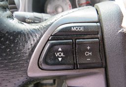2015 Honda Pilot - Image 41
