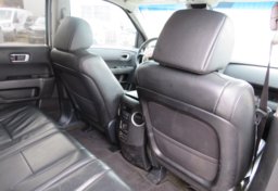 2015 Honda Pilot - Image 29