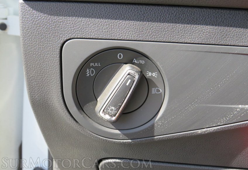 2019 Volkswagen Tiguan - Image 39