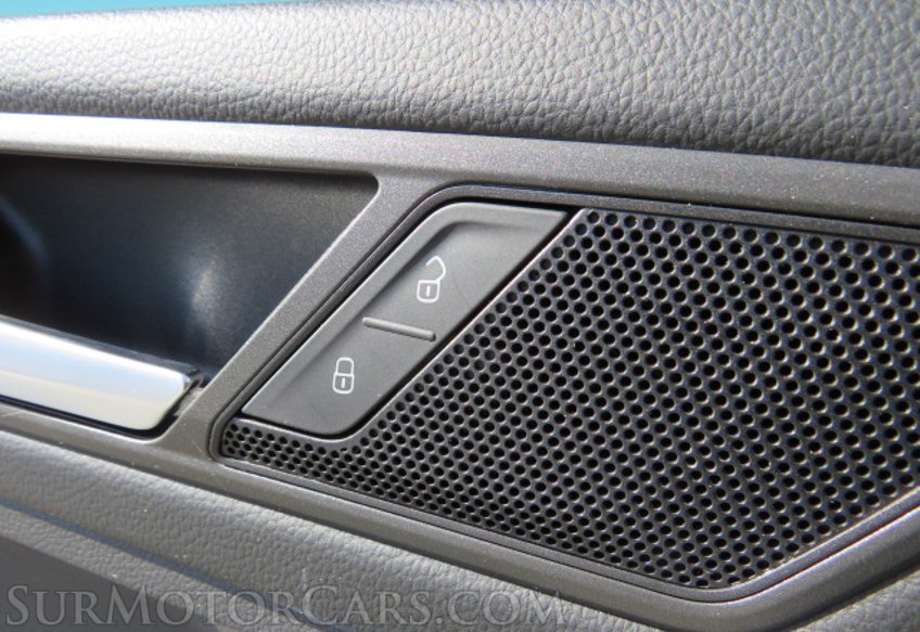 2019 Volkswagen Tiguan - Image 43