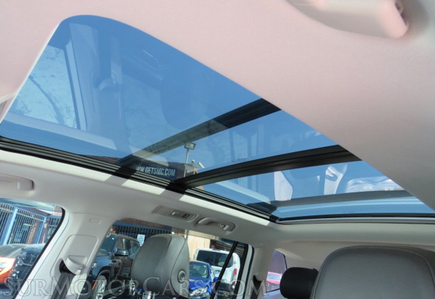 2019 Volkswagen Tiguan - Image 49