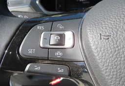 2019 Volkswagen Tiguan - Image 35