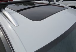 2019 Volkswagen Tiguan - Image 14