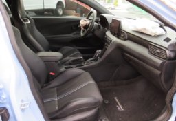 2021 Hyundai Veloster N - Image 25