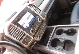 2021 Ford Super Duty F-250 SRW - Image 55