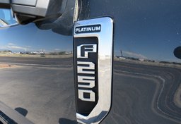 2021 Ford Super Duty F-250 SRW - Image 28