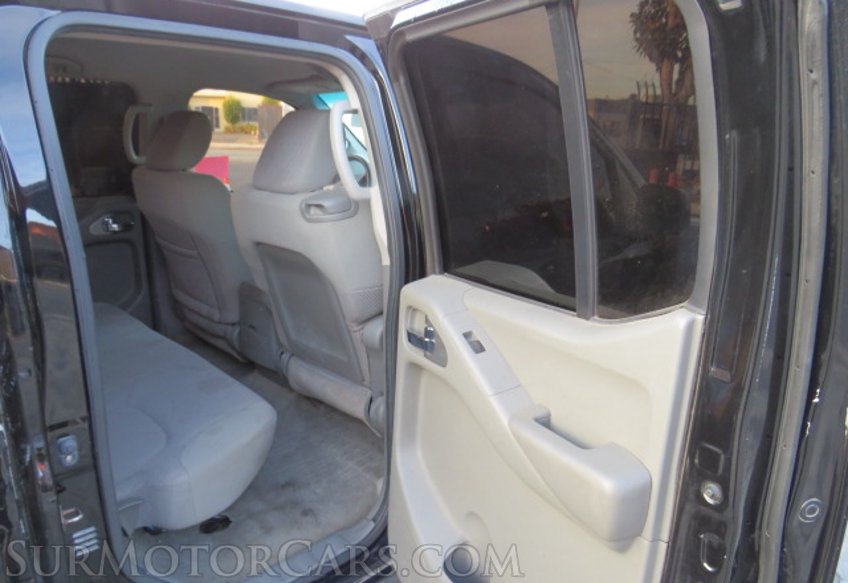 2014 Nissan Frontier - Image 21