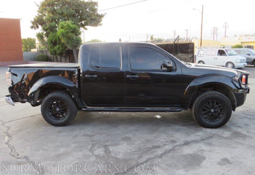 2014 Nissan Frontier - Image 6