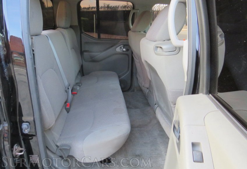 2014 Nissan Frontier - Image 25