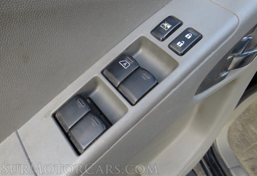 2014 Nissan Frontier - Image 40