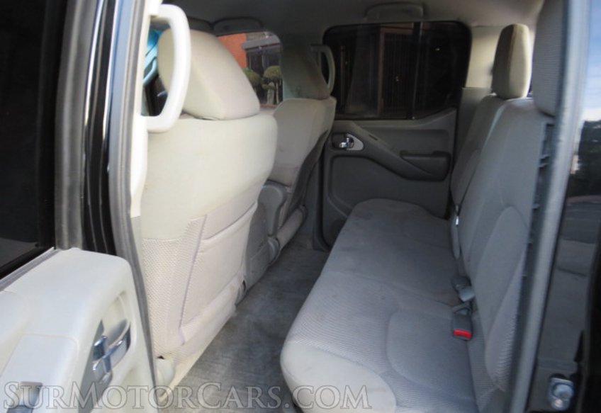 2014 Nissan Frontier - Image 24