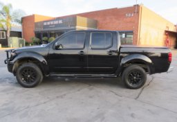 2014 Nissan Frontier - Image 5