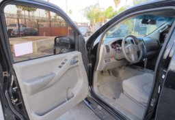 2014 Nissan Frontier - Image 18