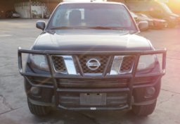 2014 Nissan Frontier - Image 12