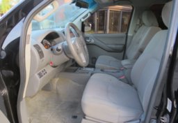 2014 Nissan Frontier - Image 22