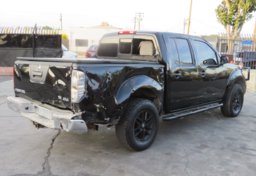 2014 Nissan Frontier - Image 9