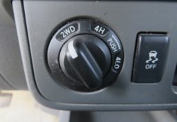 2014 Nissan Frontier - Image 37