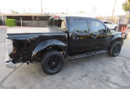 2014 Nissan Frontier - Image 7