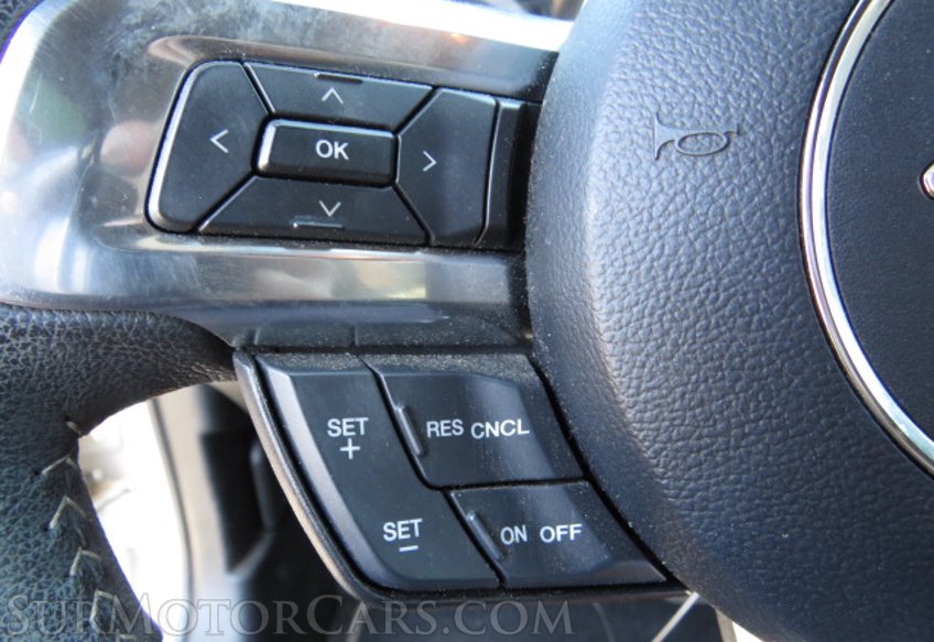 2015 Ford Mustang - Image 31