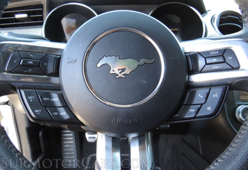 2015 Ford Mustang - Image 30