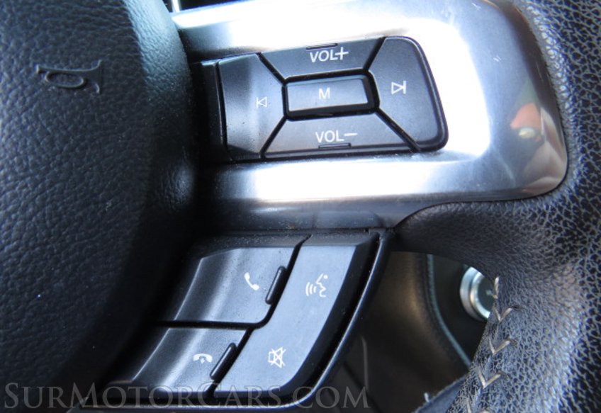 2015 Ford Mustang - Image 32