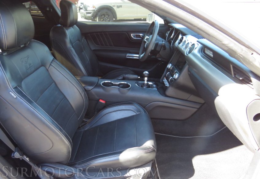 2015 Ford Mustang - Image 24