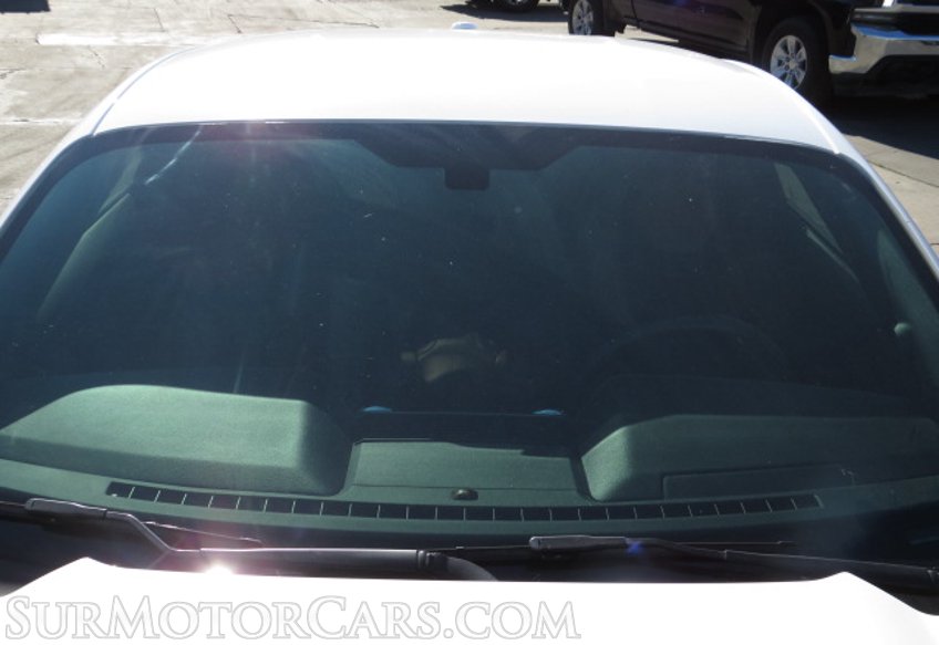 2015 Ford Mustang - Image 13