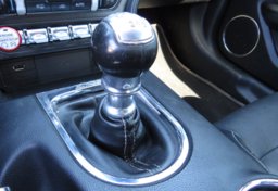 2015 Ford Mustang - Image 43