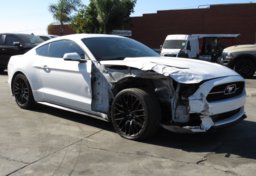 2015 Ford Mustang - Image 4