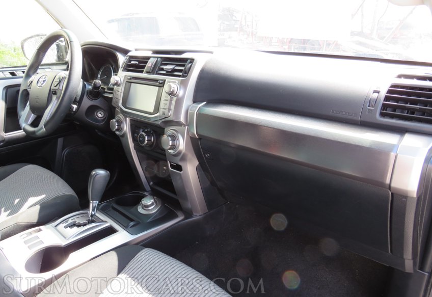2019 Toyota 4Runner - Image 25