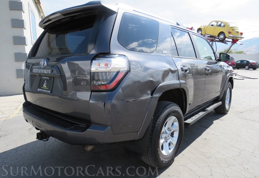 2019 Toyota 4Runner - Image 8
