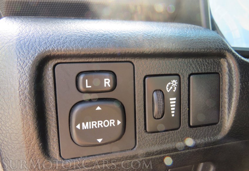 2019 Toyota 4Runner - Image 40