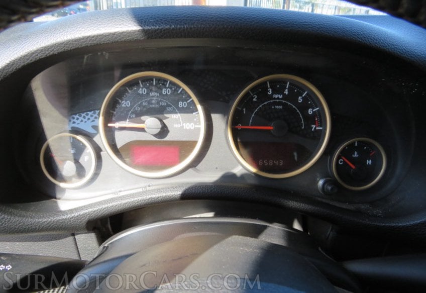 2014 Jeep Wrangler Unlimited - Image 33