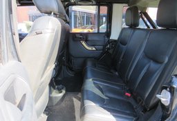 2014 Jeep Wrangler Unlimited - Image 29